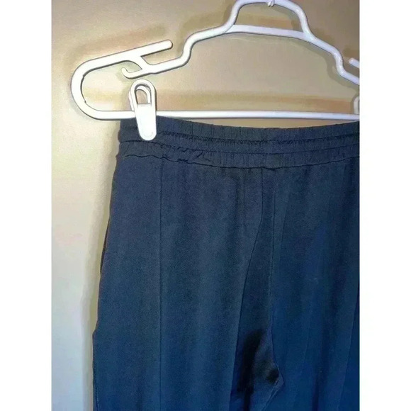 ••SOLD. Girlfriend Colective small joggers - Picture 6 of 10